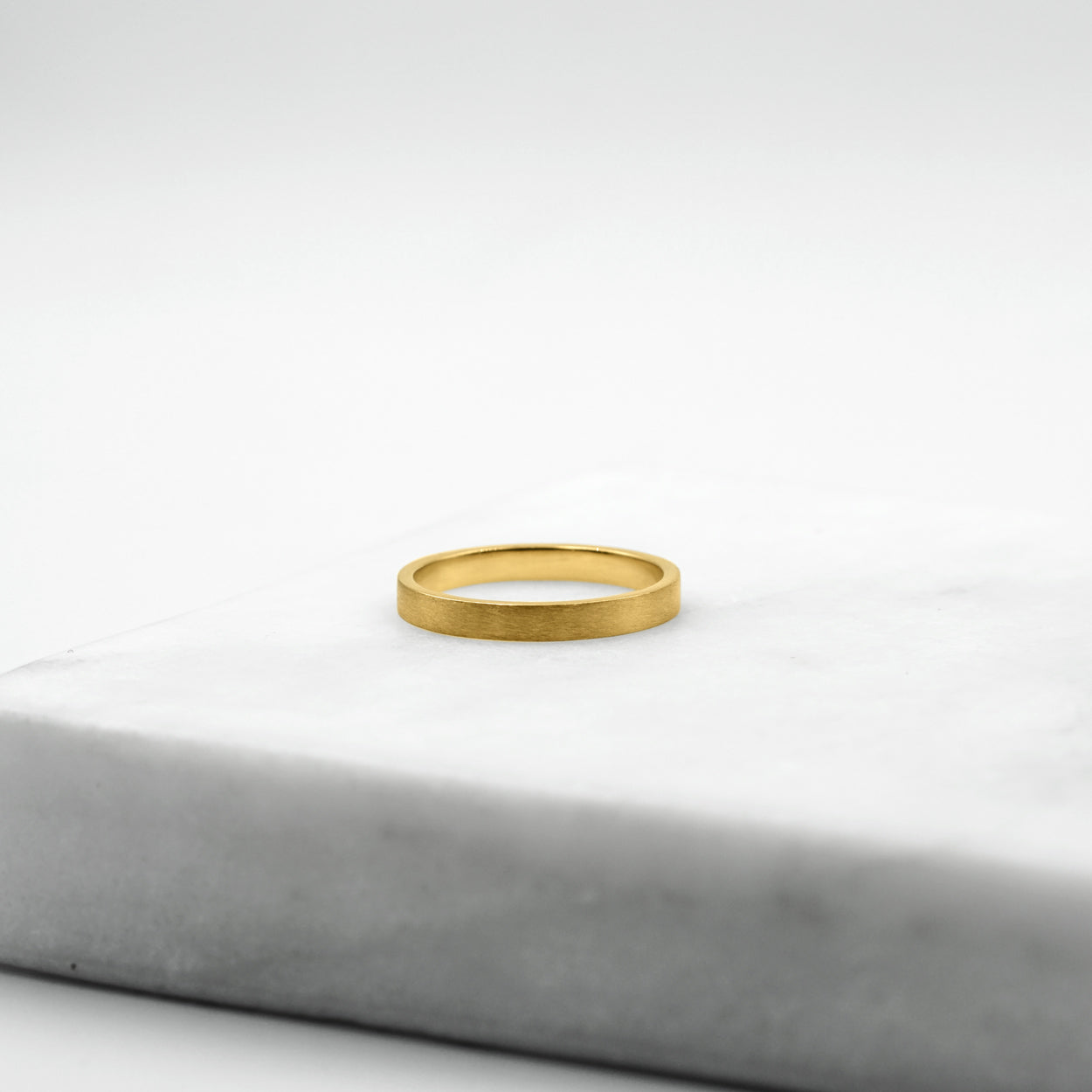 Singularity® Ring, 18k Gold